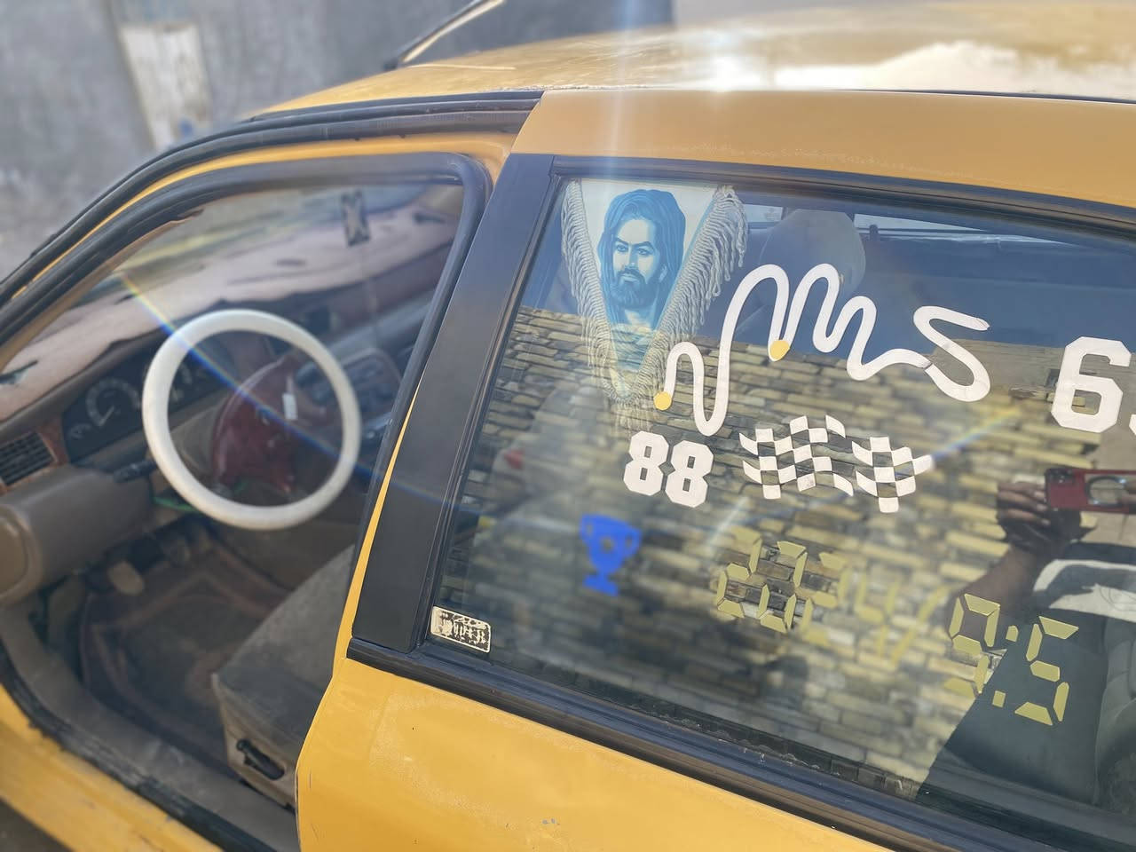 سمند 12للبيع كلشي جديد بهة جاهزةرقم مميز تخم تاير جديد باتري دينمو سلف حدادية كلج جديد كلشي منقصهة سعر(28)
مكاني كربلاء طوريج📍رقم***********تصال فقد+واتساب
