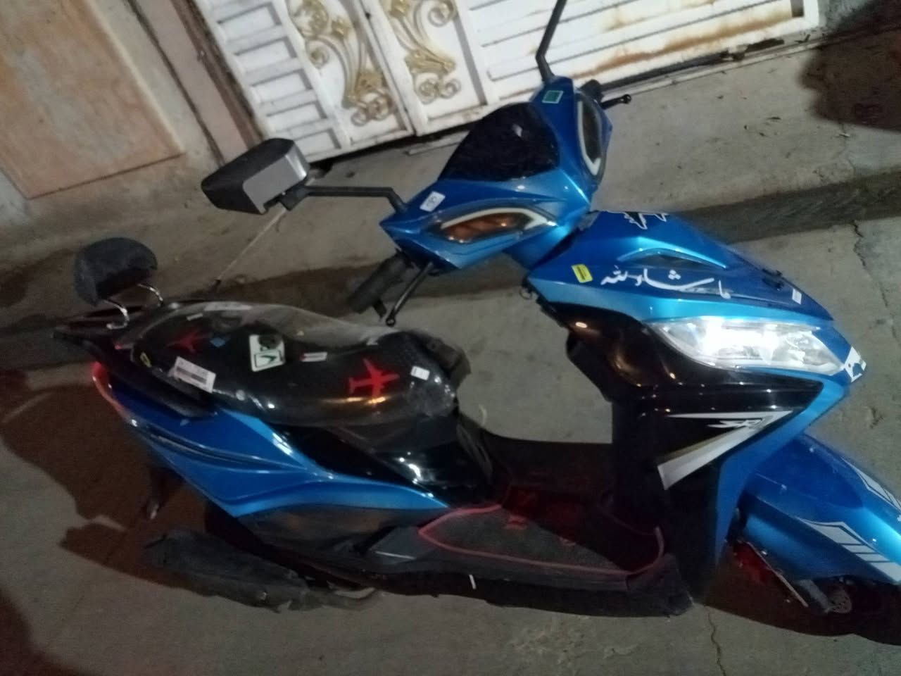 متاح ماكس سكنس نطيف نكره سلف س 500 مكاني تسعين


**إذا كنت صاحب هذا الإعلان وتريد حذفه لأي سبب، رجاءا أرسل رسالة إلى الدعم الفني**