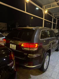 جراند شيروكي سومت • ٢٠١٧ • ٧٨٠٠٠ كم