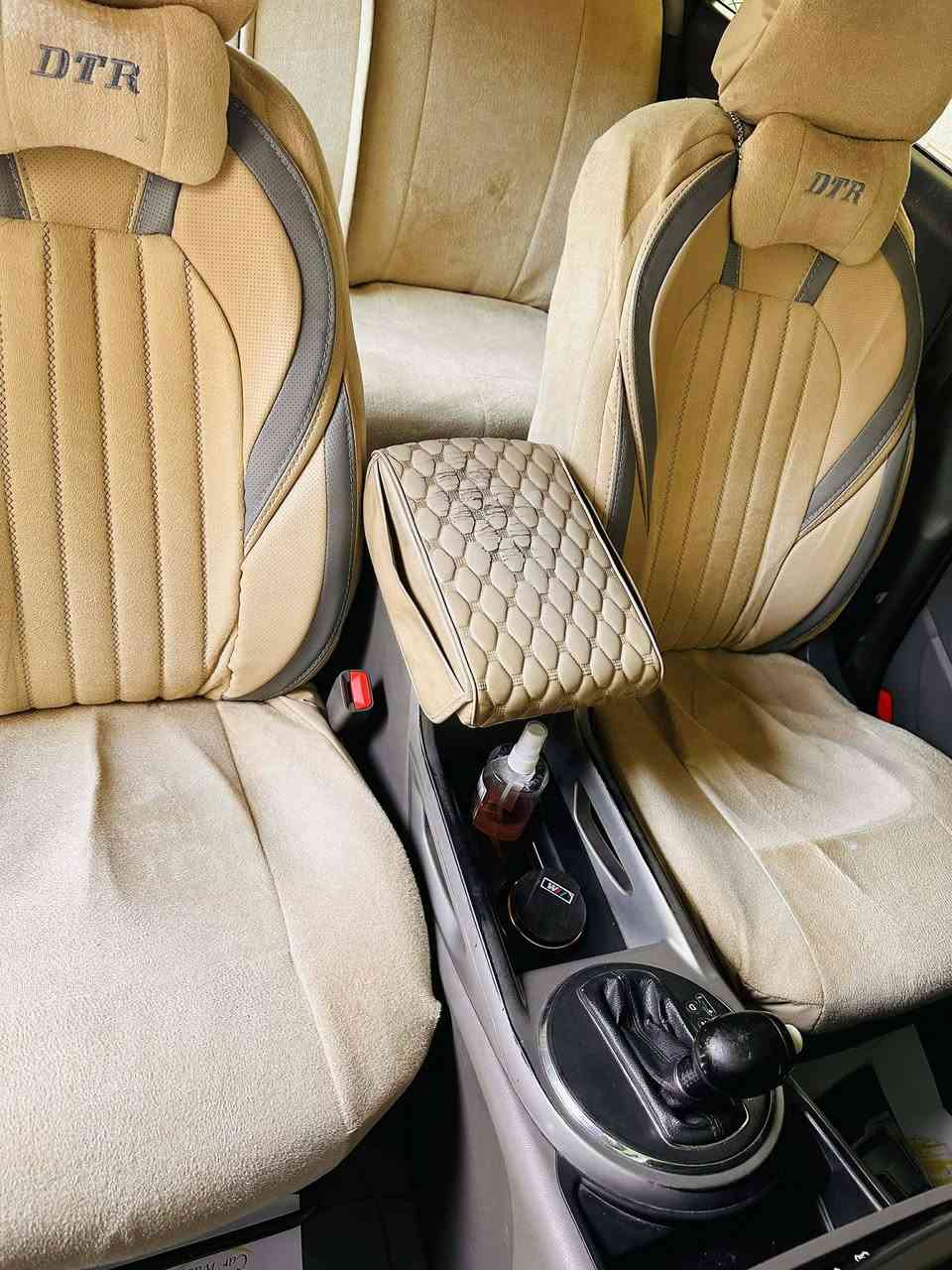 السلام عليكم 
1 سبورتج الموديل 2012 خليجي
2 المواصفات 1/1 
3 فول مواصفات 
4 مانع انزلاق 
5 حساسات خلفي 
6  لآيت زنون
7 ويل كاب عدد ٥
8 المرآيه كأمره + شفط 
9 شاشه كبير
10 ماشيه 96 حقيقي  
السيآره رقم 11 الدولي بغداد  بأسمي شخصياً 
شرط تحويل
السياره مامتعوبه ونظيفه حيل 
السعر 138 $ 
العنوان بغداد المحموديه 
‭0750 078 5399‬
