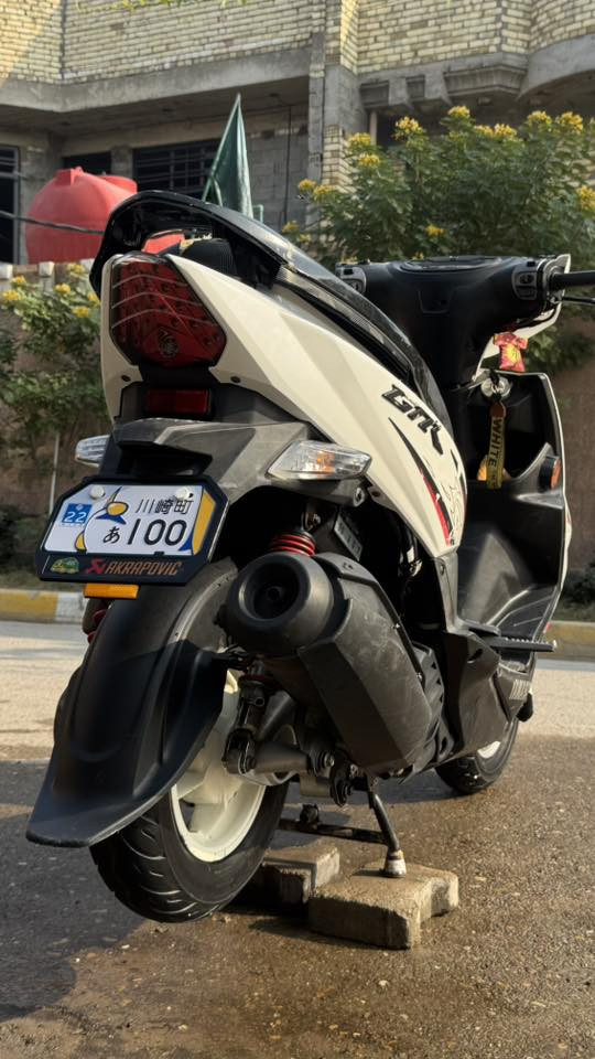 السلام عليكم دراجه gtr مال رمبه وصل معرض للبيع ((المكان بغداد العبيدي فلكة حي النصر ))دراجه مكينه بلاديه كفاله عامله كهربايات كامله الدراجه مابيه نقص شعرايه ((كلجات رياضي بلاديه))الدراجه كامله  السعر ((1050))وبيه مجال بسيط للاتصال***********
