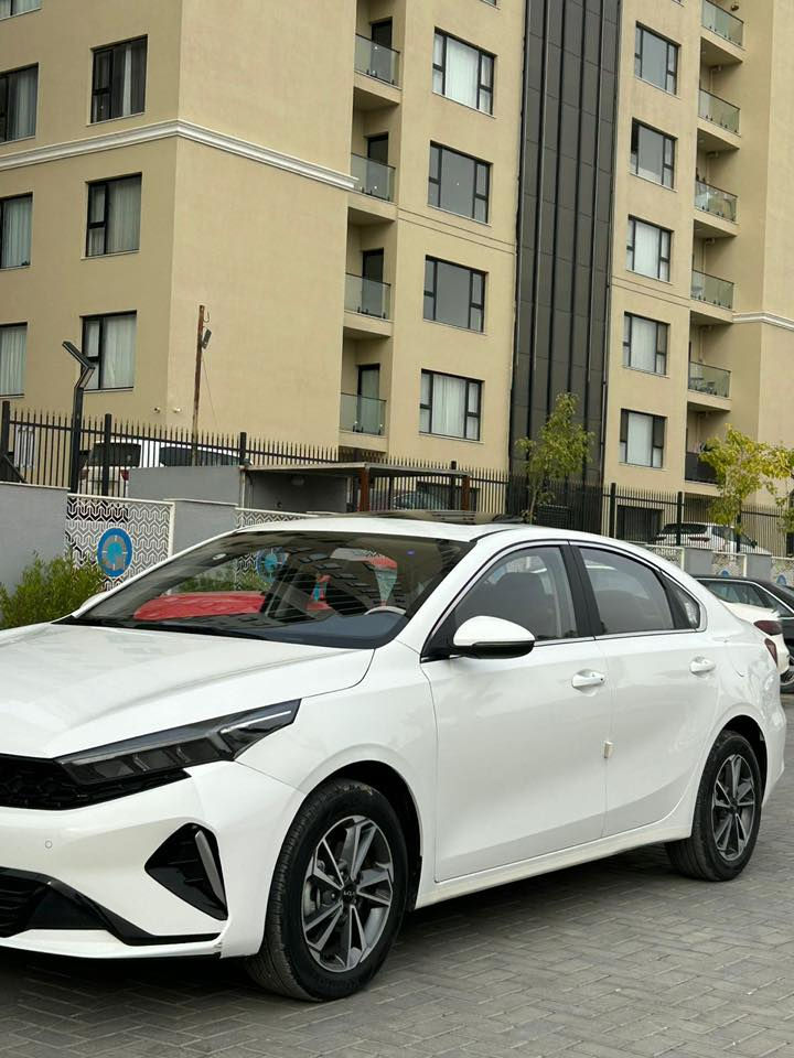 السلام عليكم للبيع k3  موديل  2025 السياره في حاله الوكالة ماشيه 10الف فقط فول موصفات كفاله عامه من الشخط والرصعه السيارة تحكمات وجلد و    شاشه وانضمه قياده ومحرك 1500 هندبريك دكمه  بصمه وفتحه انضمه ترحيب مري شفط وباقي الموصفات المعروفه رقمها شمالي بسمي أي تحويل حاضر مكان بغداد حي العامل رقم الهاتف *********** السعر149$
