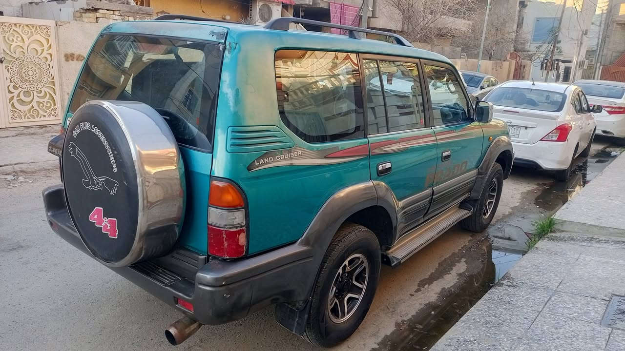 لاندكروزبرادو موديل 97 محرك 6سلندر وكير وتبريد3قطع مكفولات السعر 85 وبيع مجال مكان بغداد ***********
