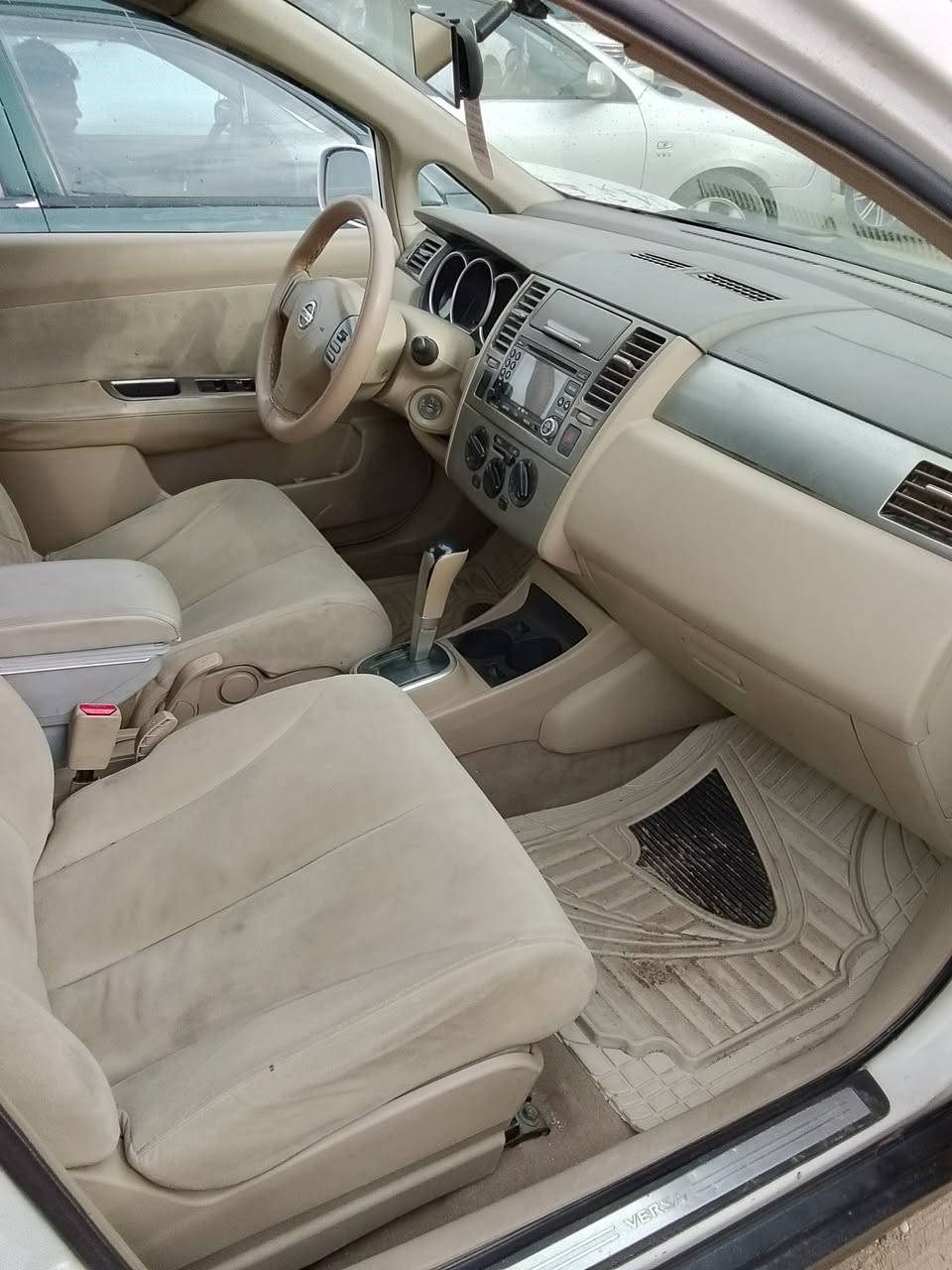 فيرسا 2009 بغداد المحمودية 61وبيها مجال كلش كلش قليل 
***********
***********
