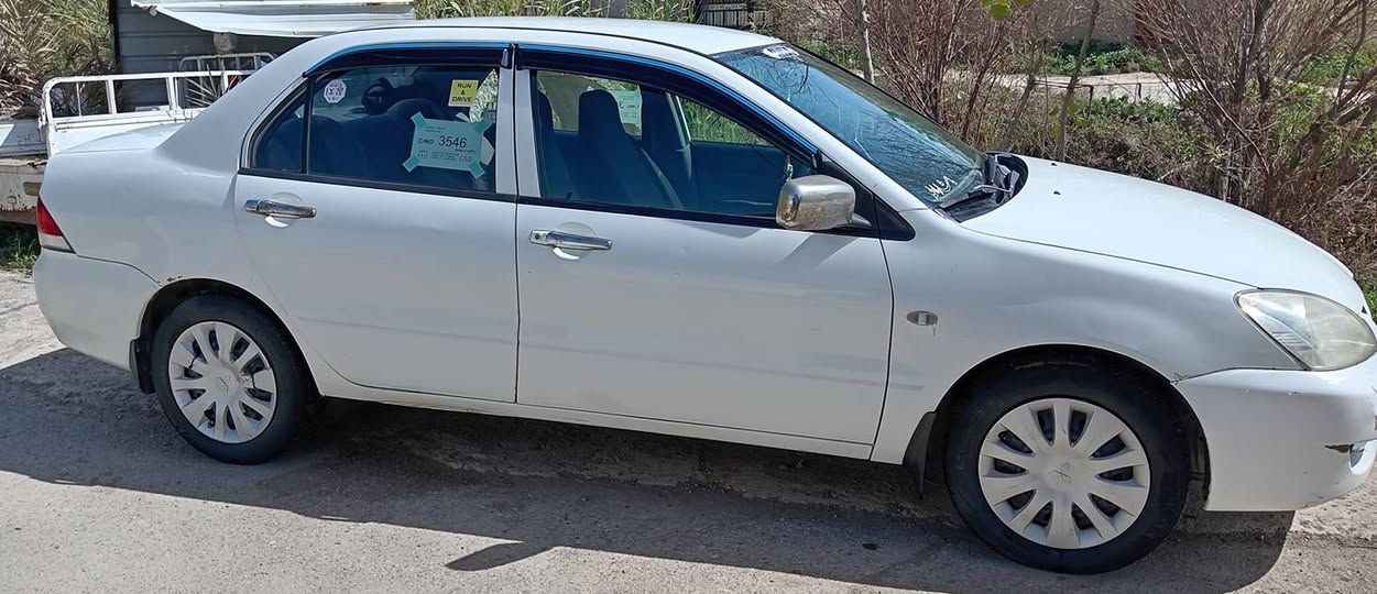 لانسر للبيع 
موديل ٢٠٠٩
جاهزة من كل شي فقط الباب الخلفي مفتوح براغي فقط، هزة جديدة رقم موحد سنوية لل٢٩     تاخذ سونار 
المكان ديالى الخالص 
*********** غير متواجد ع فيسبوك
