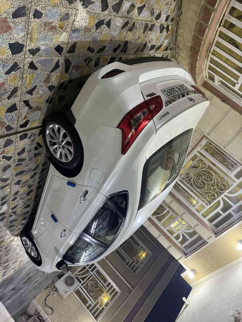 سلام عليكم
البيع نيسان سنترا 
موديل 2025 رقم اربيل 
ماشيه 23 الف
مكفوله كفاله عامه ع وضع الشركة 
لاصبغ ولا بارد ولا نكده ولا شخط 
حته دعاميات كفاله عامه 
المواصفات فولللل 
حجم المحرك 1600
تحكم ستيرن
تبريد قطعتين
ويل كروم
شاشه حجم كبير 
كامره دواره 
المقاعد جلد لونين احمر واسود
حساس خلفي 
سبايدر خلفي
بلاجكتر 
اشاره بل مري
سياره ع وضع الشركة 
تخم تاير 
السعر 130 $ وبيها مجال بصيط
العنوان بغداد جسر ديالى الجديد 
تقاطع 9 نيسان 
الانتصال. ***********
ابو محمد الشمري
