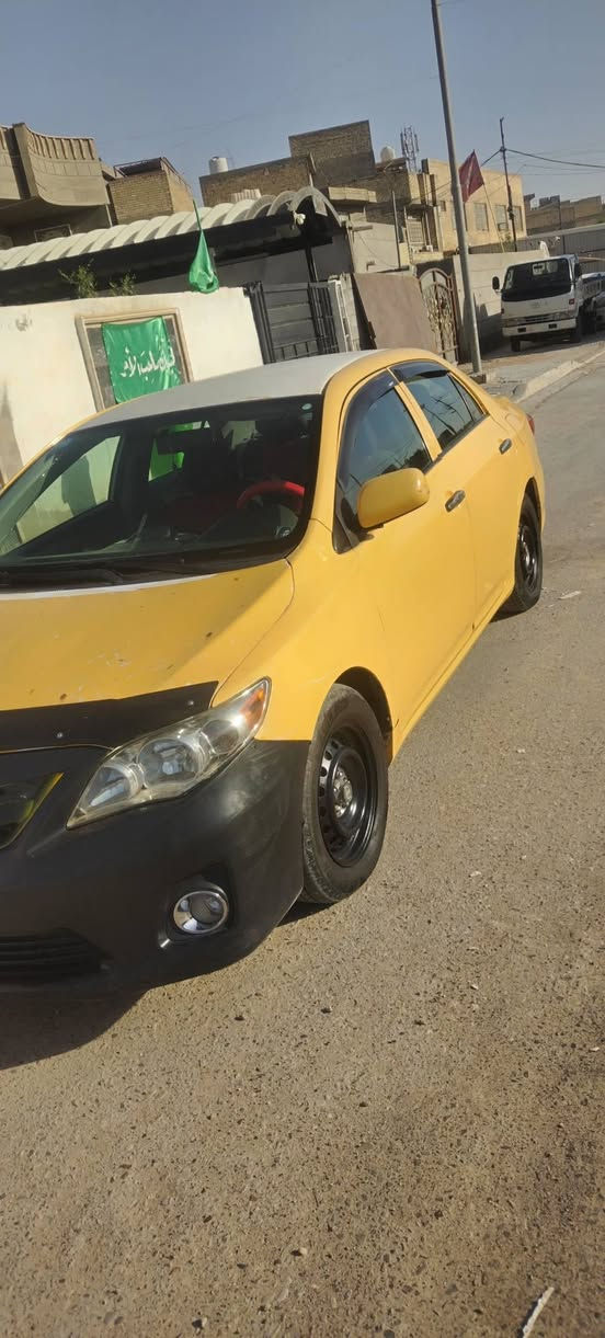 السلام عليكم كورلا صفره موديل 2009 امريكي حادث جاملغ خلفي وبنيد امبدل تبريد واكف وصدره نص عمر مكينه وكير مكفوله  موبايل ***********
