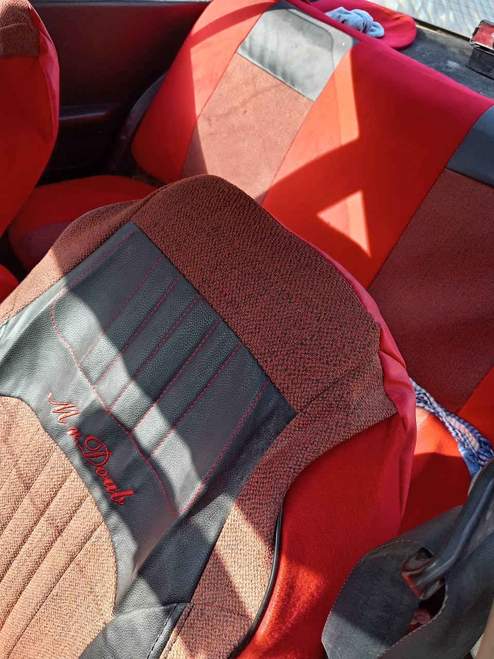 بيجو روئ موديل ٩سياره شغاله بس المحرك بي دخان قليل السيارة جاهزة مكان بغداد السنويه صاقطه بل ٢٣ بدون راعي بدون تحويل سعرها ١٠ اوراق بيها مجال قليل رقم كربلا *********** اتصال
