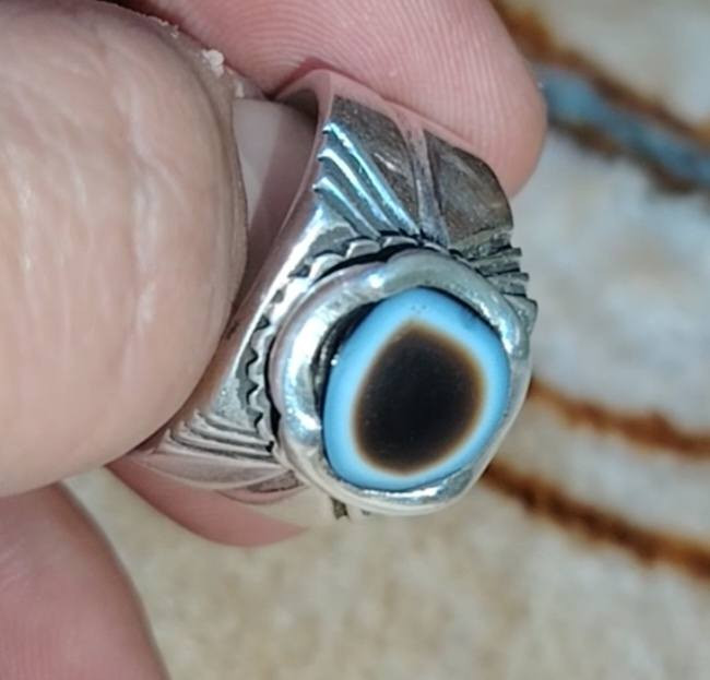 جزع يماني قديم صياغة ابو جون السعر خاص


**إذا كنت صاحب هذا الإعلان وتريد حذفه لأي سبب، رجاءا أرسل رسالة إلى الدعم الفني**