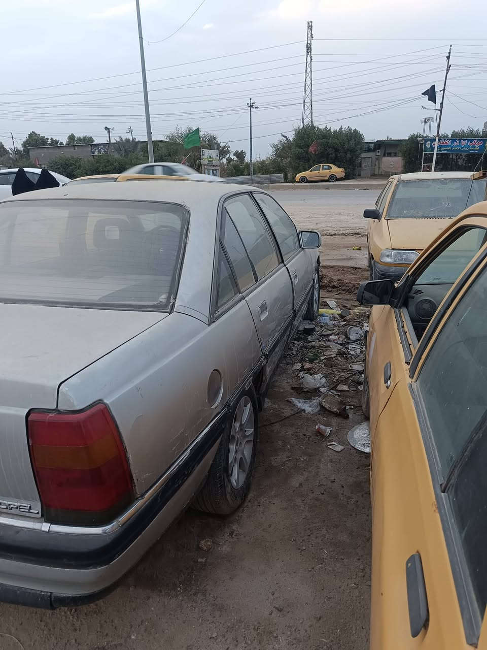 سلام عليكم اوبل لبيع كير ومكينه خير من الله تخم تاير رقم  المانيا  ابيع كوم حديد ***********
