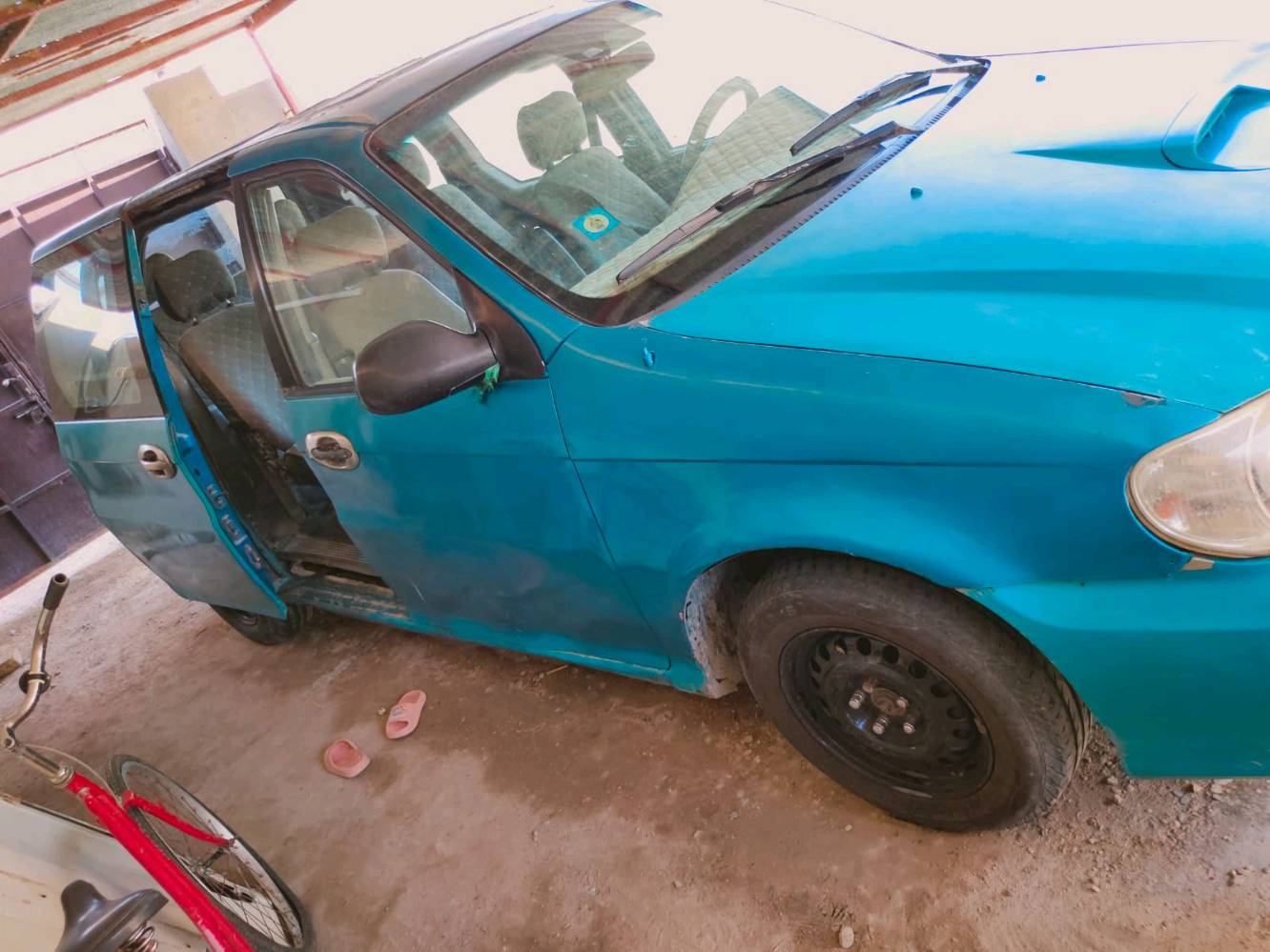 كيا كرنفال 
مديل 98 بأسمي 
رقم بغداد انكليزي لغاية 30 
مكينة كاز بدايت تبخير 
كير عادي 
السعر ب 36 وبيها مجال 
المكان السماوة قضاء الرميثة 