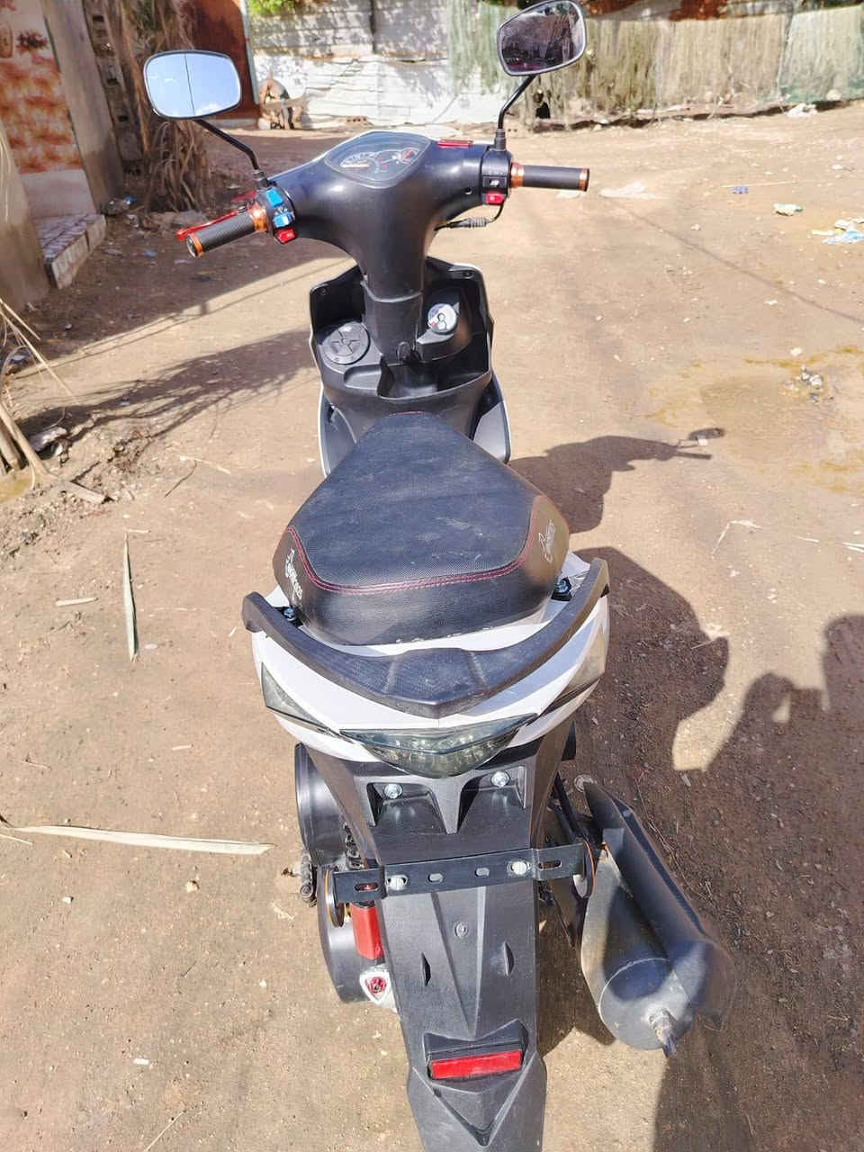 السلام عليكم شباب دراجه ماكس مضلع دراجه خير من الله هذا رقمي ***********اي استفسار هذا رقمي دراجه مديل ٢٥ كامله
