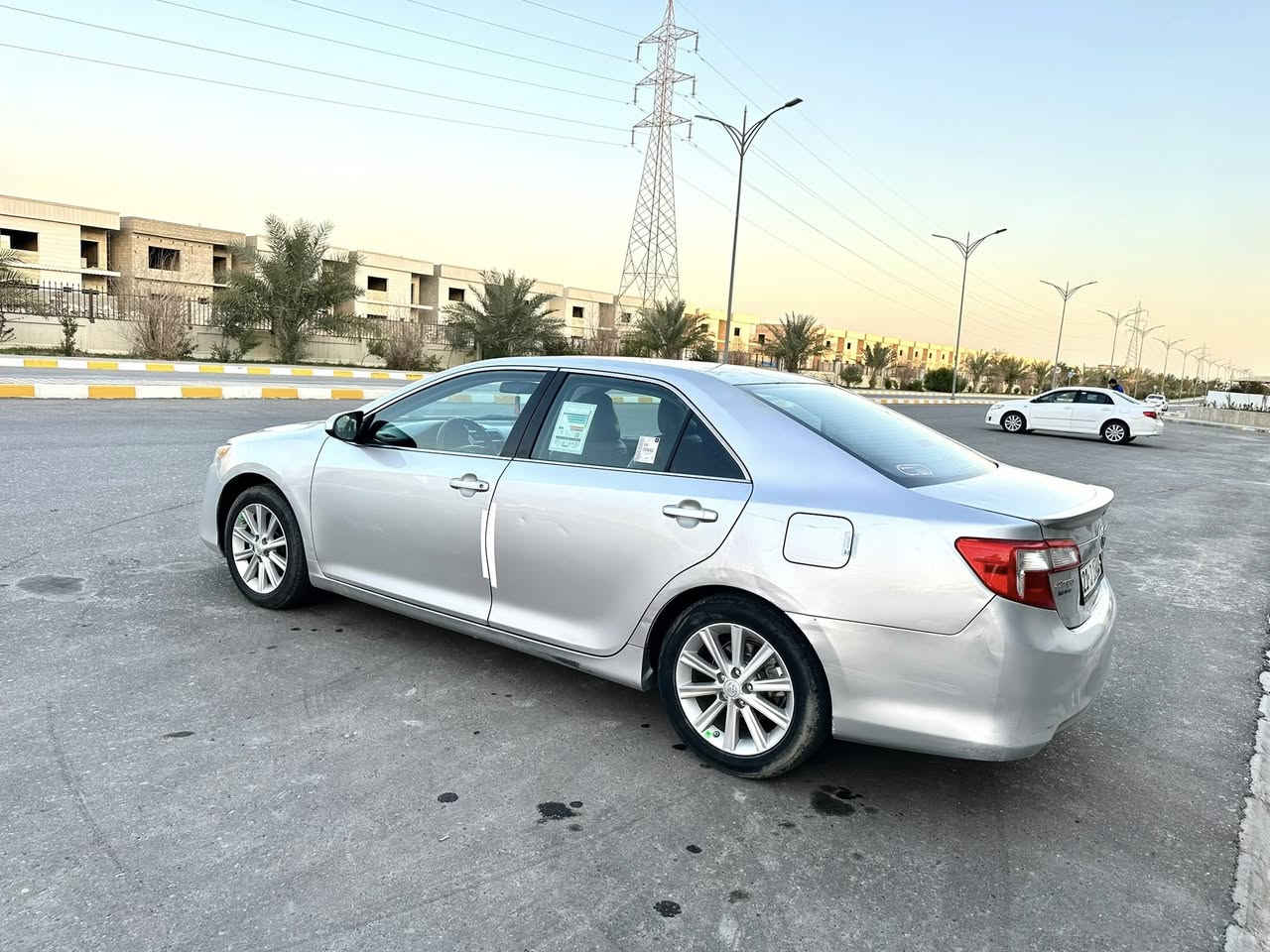 السلام عليكم….
للبيع بسعر مناسب جدا 102$ اعتذر عن الاقساط والوعده
تويوتا كامري 2012 وارد امريكي لون سلفر رقم سليمانية انكليزي (21) سنوية جديدة وهزة جديدة شرط التحويل…
سيارة بيها صبغ 3 قطع ونص فقط والباقي مكفول ….
بجم كبس….بدون دواخل بدون ايرباك… 
سيارة جاهزة بدون اي نقص….
محرك 4/2500 سلندر ….
شرط محرك وكير وصدر وكهربائيات وتبريد وتدفئة وتخم تاير سيارة جاهزة من كلشي….
مواصفات نص فول معروفه مواصفاتها مايحتاج اذكرها….
العنوان/ صلاح الدين/ تكريت/ القادسية…
السعر 102$ اعتذر عن الاقساط والوعده…
للاستفسار ***********
***********
