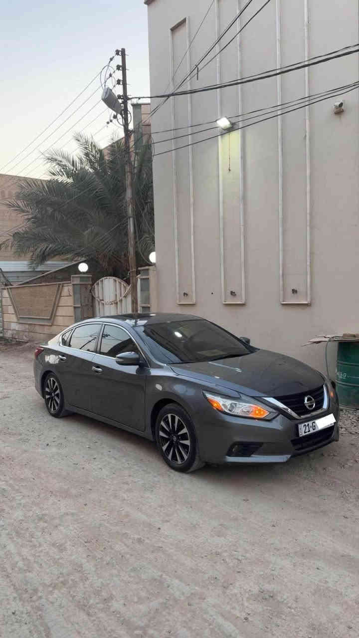 لام عليكم
لرغابة والجناية لنسيان التيما 2018
سيارة فول مواصفات كلشي بيها
( فتحه - تدفئة كشنات - تدفئة ستيرن - رادات امامي جانبي - شاشة كبيرة - كامرة خلفية - كشافات ضباب - لايت زنون - مثبت سرعه - بصمة ابواب - كاربلي - تبريد قطعتين - قيادة ذاتية ) 
سيارة وارد كندي مكفولة كفاله عامة كلين تايتل 
سوناره موضح بصور شخط بسيط في باب العبري 
و3 رصعات لونها ( نفطي ) ماشية (71ميل) محرك 4 سلندر (2.5)
رقم سليمانية مميز ب اسمي السيارة تحويل ثاني يوم
حدادية وادامة مكينه وتايرات لبارحه سويتلها كلش نضيفة 
سيارة وحلوه وماكو اختها بالعراق ولا بنضافتها 
الي ياخذها ما يصرف دينار واحد عليها
فول مواصفات اعلى شي بالتيما 
ورجاء الي مايعرف بالتيما لا يتصل ولمو شراي 
لا يتصل سعرها (157) وبي مجال قليل كلش
مكانها الديوانية المركز 
مراوس اراوس بكافة السيارات لارقام الشمالية
‭0778 081 7699‬ ديوانية, القادسية
