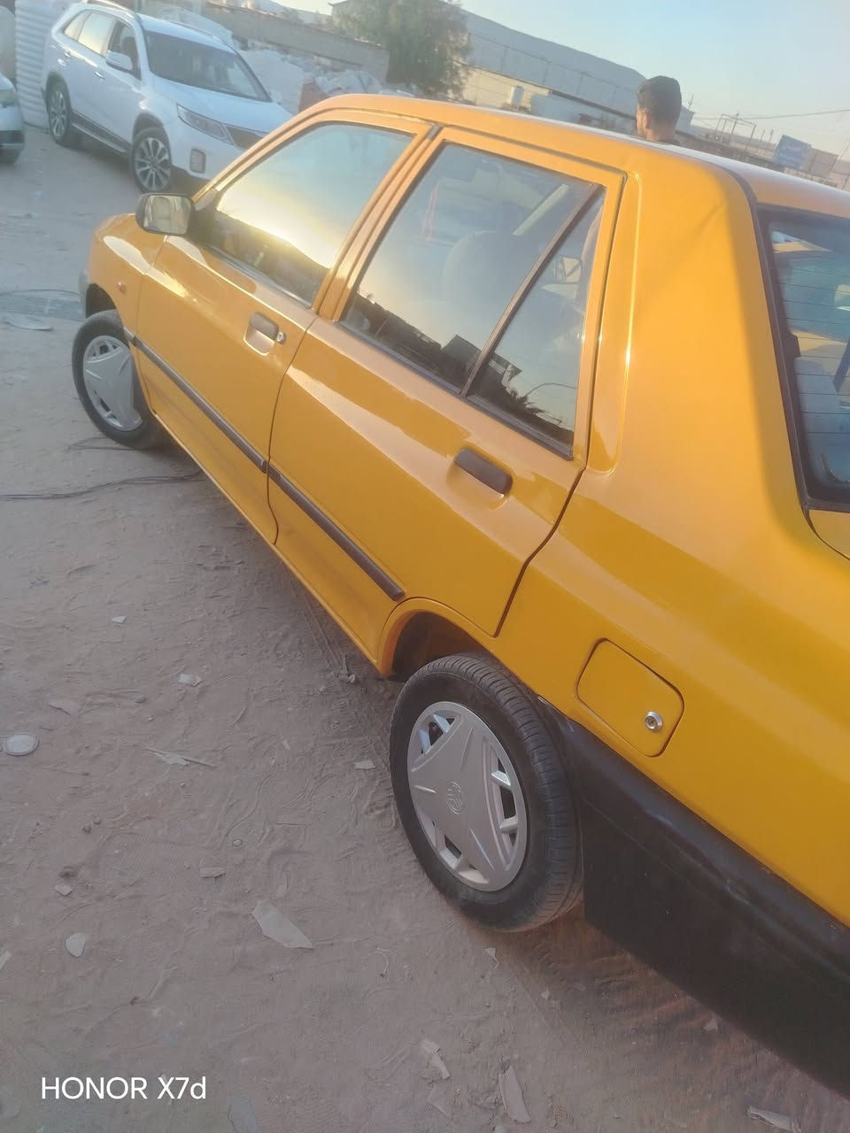 السلام عليكم سايبة موديل ١٨ بسمي لبيع السياره بها طخه بسيطه بصندوك السعر ٤٠ معا المجال العنوان كربلاء حي النضال ***********
