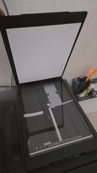 جهاز سكنر.  ايبسون الاصلي ستعمال قليل مرة وحدة مستعمله للبيع 077220793...