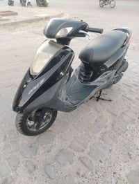 دراجه بريز نكره سلف كلها بلاديه  المكان بغداد السعر 700 اتصال 07716179...