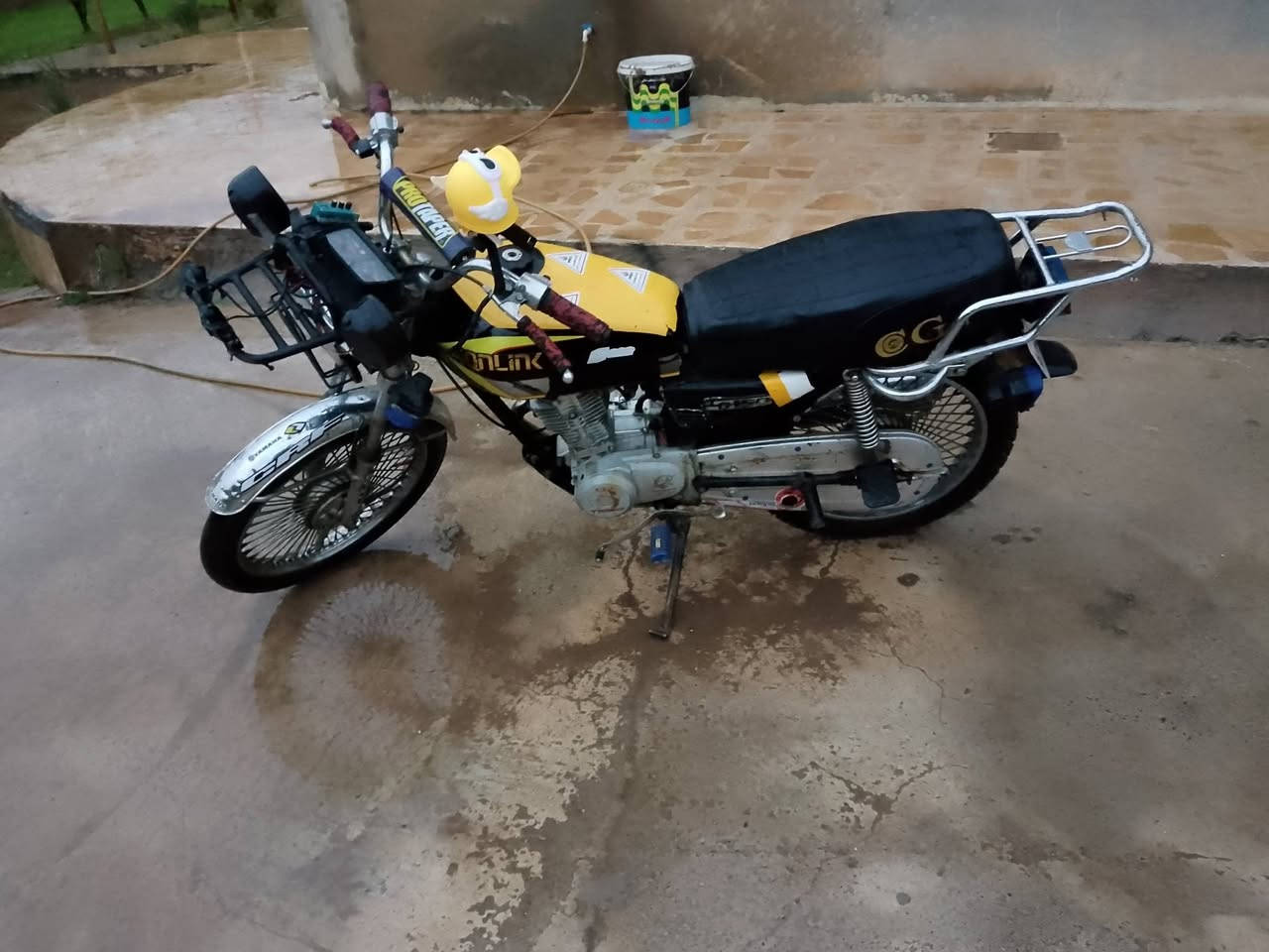 سلام عليكم دراجة البيع تايكر 4كير موديل 2021محرك مفتوح نشاط فول كهربائيات شغاله تأيرات جديد  دراجة كله شغاله مكان بيجي سعر 370بهامجال شراي تصال ***********
