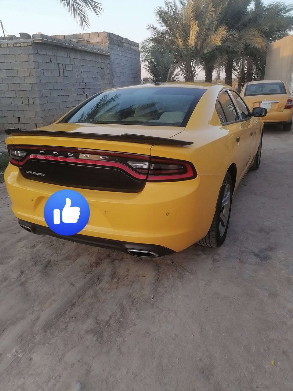 سلام عليكم جارجر 2015  كفاله عامه مكينه وكير واكسل سياره جاهزه للاخير السعر 200 تحويل ثاني للاستفسار الاتصال على الرقم ***********
