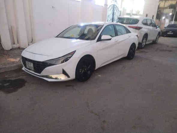 سلام عليكم شباب عندي النترا هايبرد ٢٠٢٢ بلووو معروفة مواصفاتها 
حادثها كما موضح في الصور ماشية ٦٧ الف كيلو رقمها أربيل تريد تحويل او وكالة
السعر ١٣٥ ورقه مكاني بغداد حي الاعلام
اي استفسار اتصال *********** او واتساب ***********
