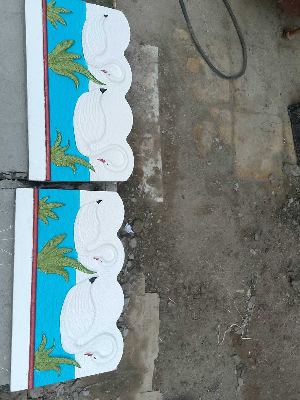 محجر حدائق سعر المتر المحجرب 2000 دينار قطعتين يجي متراً صب كونكريت متوفر الان شغل درجه اولى رقم  الهاتف/***********
