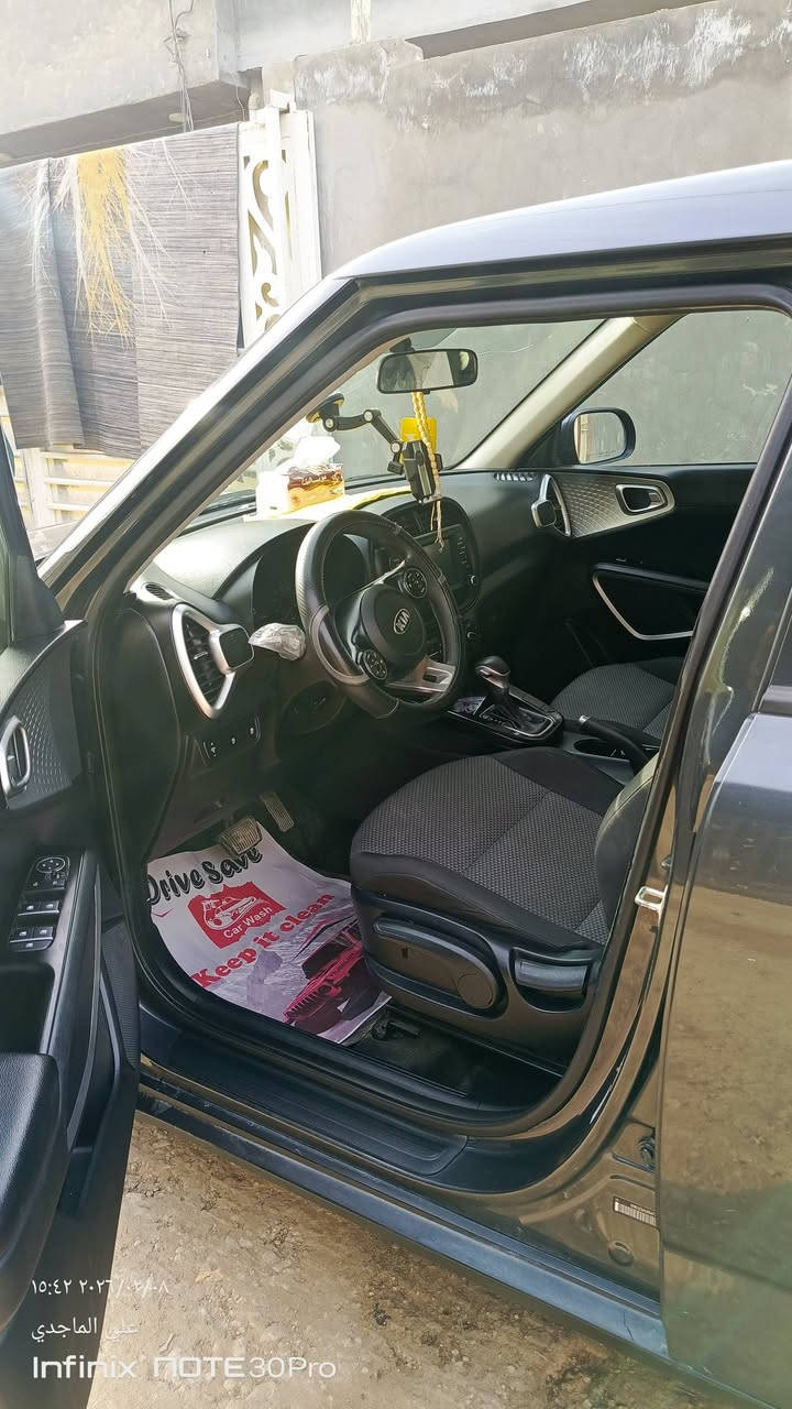 السلام عليكم للبيع كيا صول موديل 21 
أربيل بأسمي كير محرك تبريد مكفول على وضع الشركه
محرك 2000 دوش ماشيه 71 
نضيفه جدا والسونار وصور الحادث بالمنشور 
وحادثه بسيط جدا 
مكان السياره حله مركز السعر 138 
***********
