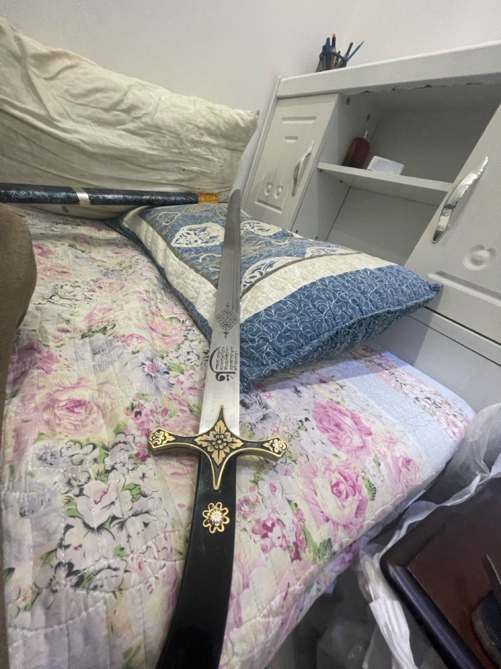 جلتيانه مشق للبيع طوله 110 ترهم مشق وتطبير
سعره 60 الف
 مكاني النجف الاشرف
للتواصل ***********