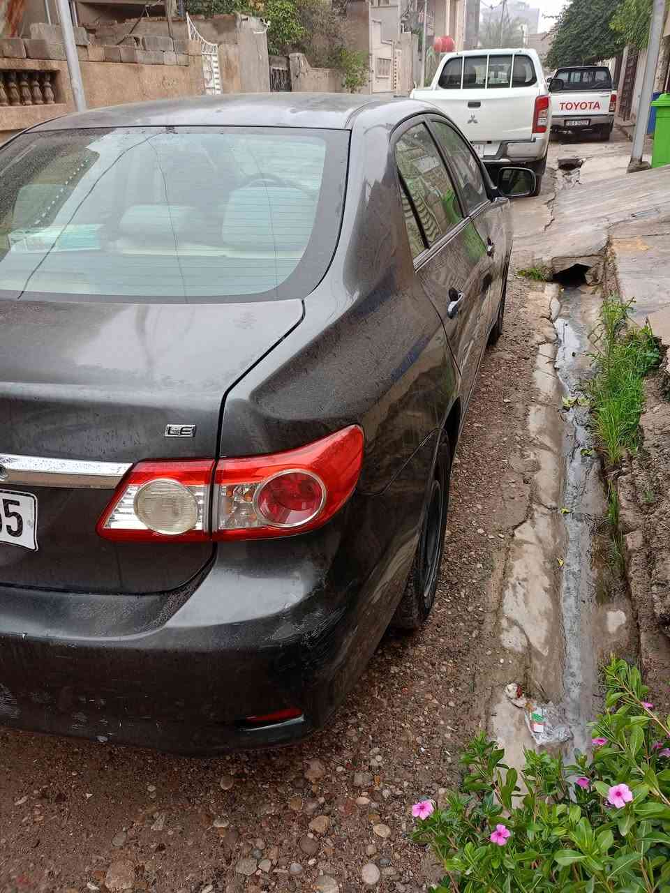 السلام عليكم 
كورلا للبيع 2013 بغداد الرقم الجديد 
العنوان ديالى
السعر 107
تلفون ***********
