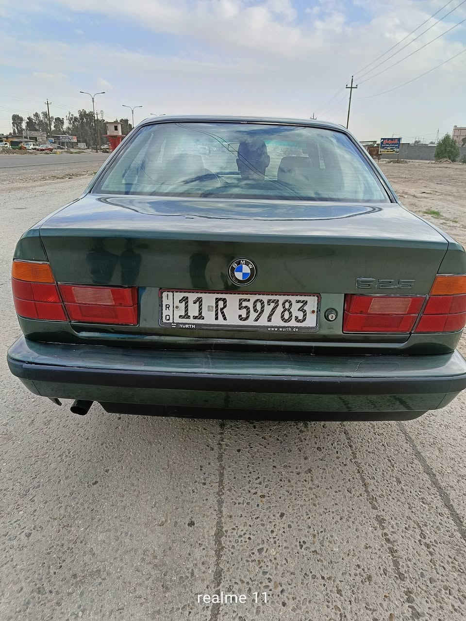 السلام عليكم للبيع فقط حجم 525 محرك مفتوح كير اوتماتيك موديل 1991 سياره جاهزة من ك ربع متصرف عليها ترايها للبصره دوشمه جديدة تخم تاير جديد تبريد تدفئة شغال مكاني بغداد المحمودية السعر 58 وبيها مجال بسيط *********** ////***********
