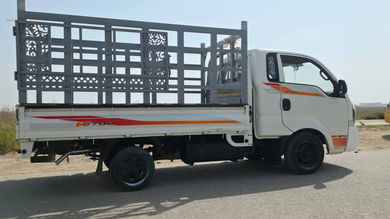 السلام عليكم
كيه 2700 رقم بغداد موديل 2017 ب اسمي مكينه كير صدر تختم تاير كله جديد رقم هزه جديد بيه باب مبدل و صبغ شويه بل ربع مكاني ديالى السعر 116 

لاستفسار ***********
