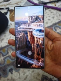 ريد ماجك 9Sبرو ذاكره 512اخو جديد عشوائيه 28 مشحون 150مره يعني جديد كام...