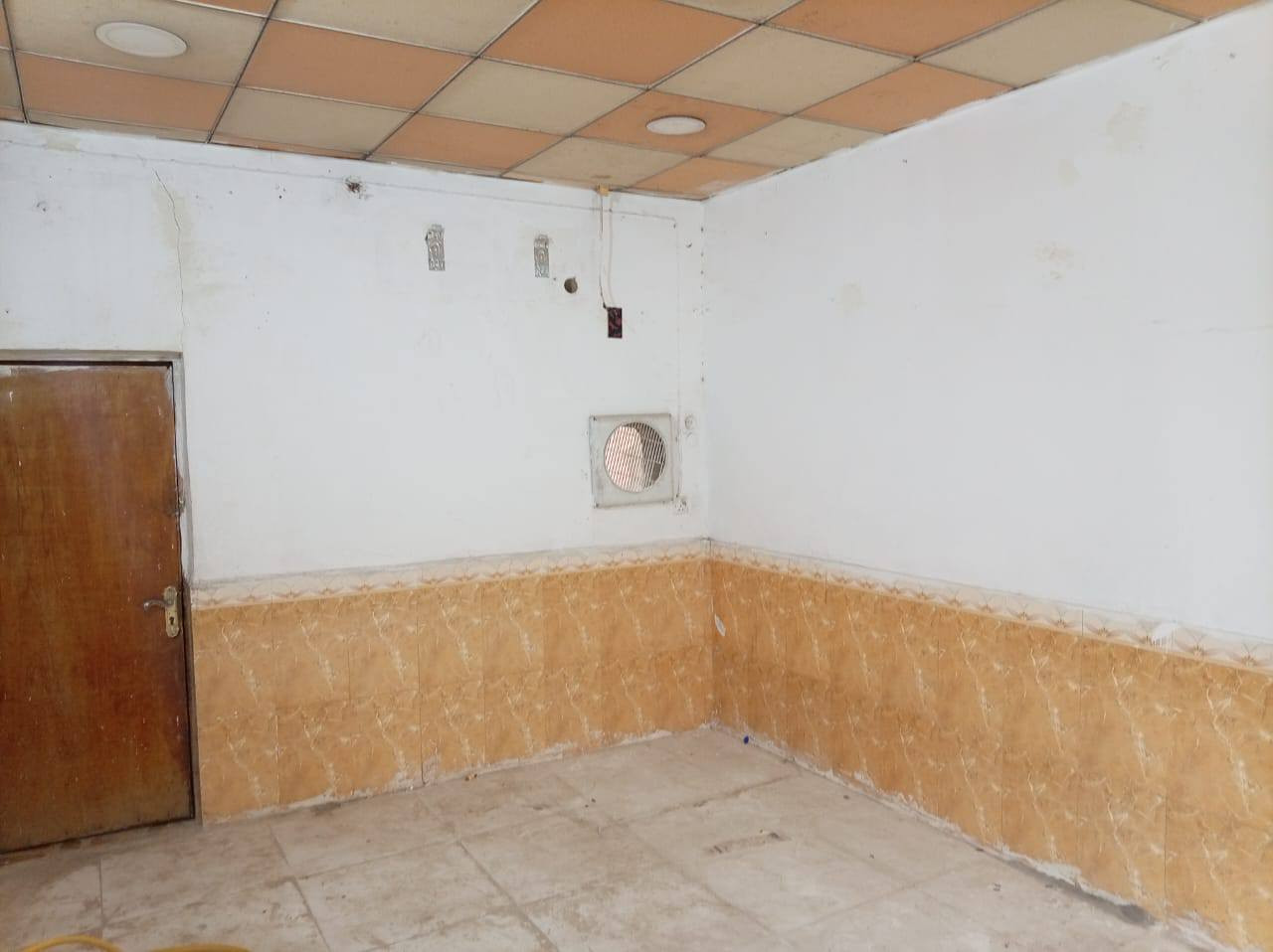 بيت للرهن 100متر جاهز للسكن خلف مسجد السهلة مباشرة طابو صرف كامل خدمات سعر الرهن 15 مليون للسنة وقابل للتجديد الموقع كوفة سهلة خلف مسجد السهلة للأستفسار واتساب ***********
مكتب الموسوي للوسائط العقارية مستعدون لأستقبال عروضكم التجارية والزراعية والسكنية بيع وشراء رهان ايجار
