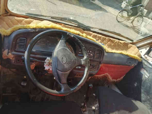 سلام عليكم فاو البيع كير محرك شرط شاصي شرط صدر شرط تايرات جددد كهربيات شغاله كامله السعر 10 وبيها مجال المكان الحويجه الحي العسكري /***********
