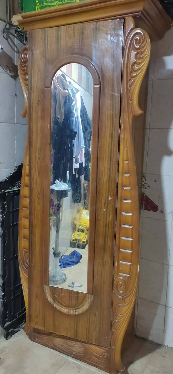 غرفه نجاره صاج مابيه كل ضرر سعره 525بيه مجال بسيط عنوان البصره المعتقل متواجده خاص الشراي يدخلي خاص مكلفيني بلنشر


**إذا كنت صاحب هذا الإعلان وتريد حذفه لأي سبب، رجاءا أرسل رسالة إلى الدعم الفني**