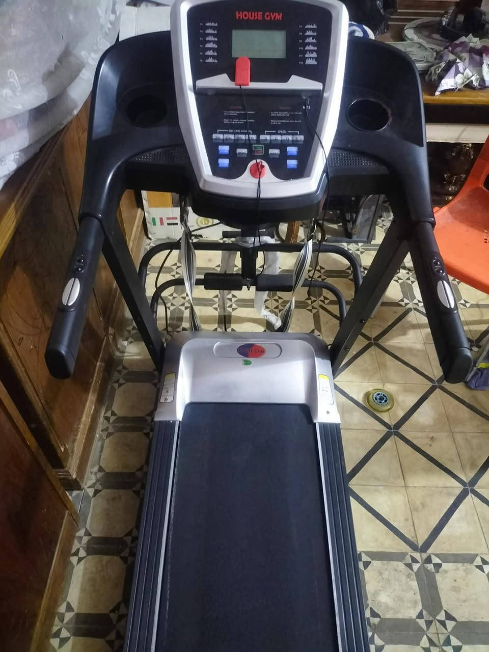 HOUSE GYM نوع (Treadmill) للبيع جهاز جري
جهاز بحالة ممتازة، استخدام خفيف جدًا ولفترة قصيرة، بعمل بكفاءة عالية وبدون أي مشاكل. مناسب للتمارين المنزلية والمشي والجري اليومي.
حالة ممتازة
استخدام قليل
جميع الوظائف تعمل بشكل طبيعي
مناسب للبيت وصالات الرياضة الصغيرة
السعر: (600 الف )
للاستفسار أو التواصل: (***********)
بغداد / الزعفرانية
