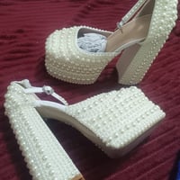 حذاء • قياس ٣٧ • نسائي