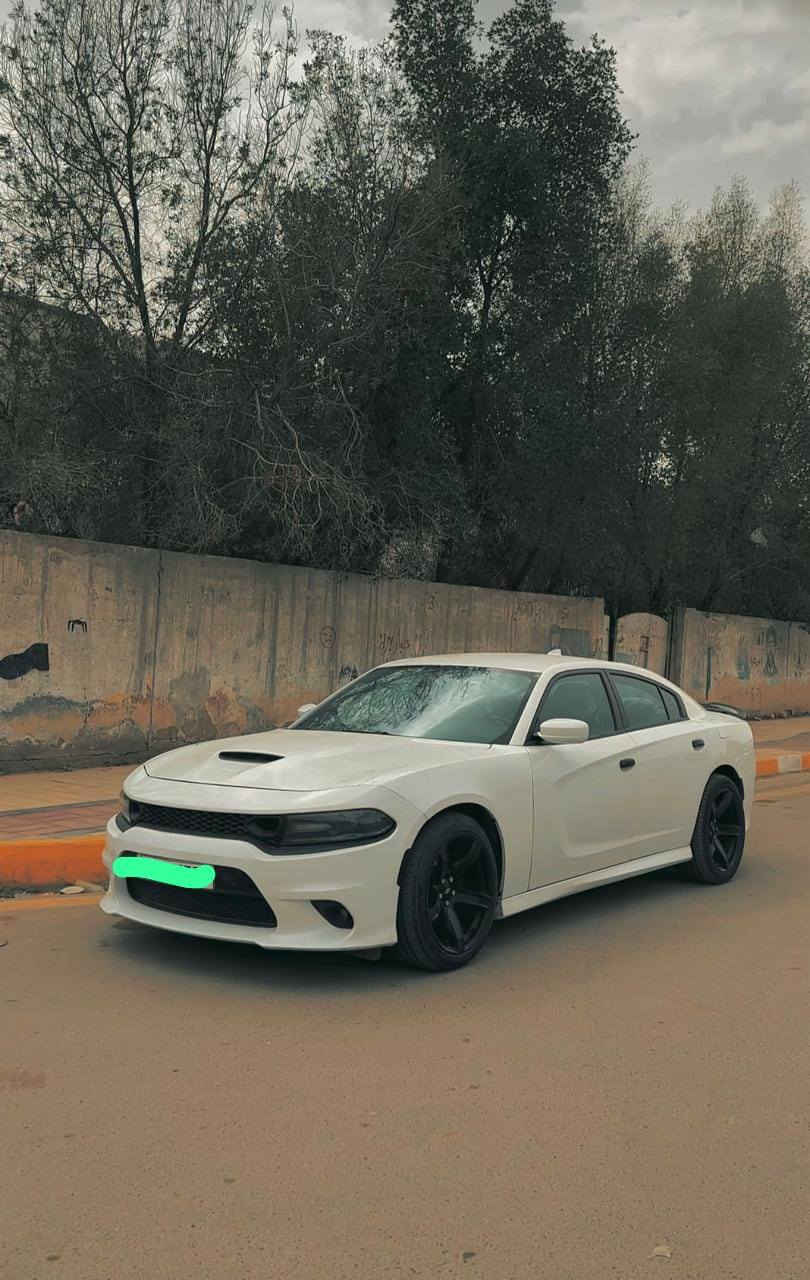 للبيع بدون مراوس
جارجر موديل 2016 اصل حره سنويه جديده 
بيه صبغ باب السايق وجاملغ امامي جهة السايق وتكحيلات
كشن جلد كهرباء شاشه جبيره تبريد حداديه فول
سعر ١٧٨ وبيه مجال للشراي 
رقم ذي قار دولي مكانه ناصريه مركز
*********** واتساب
