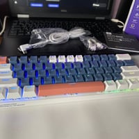 كيبورد K500 • ٦٠٪ • ريد اسويتج