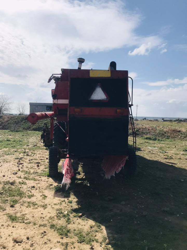 السلام عليكم 
حاصودى فورگسن جديدى جاهزى من العام وماشتغلت ماتحتاج كلشي طخم تواير جديد دراسه خالصه السعر 60 
رقم الهاتف ***********
