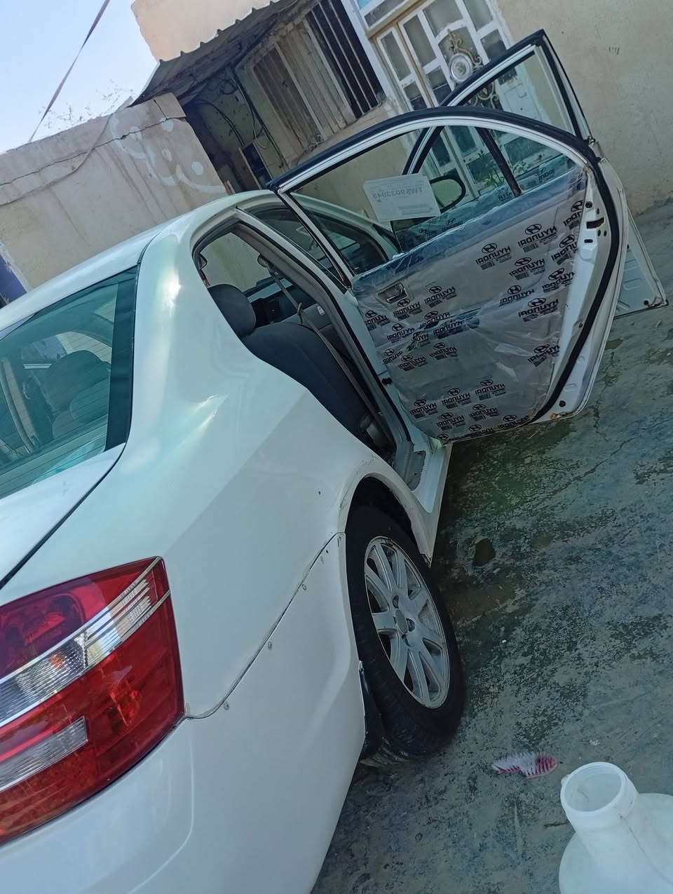 جيلي موبل مديل2012  باسمي تحويل مباشر سياره  تبريد تخم تاير جديد حداديه جديد  حلوة مكفوله من ضربه سياره مستحقه للبيع 55 وبيها مجال


**إذا كنت صاحب هذا الإعلان وتريد حذفه لأي سبب، رجاءا أرسل رسالة إلى الدعم الفني**