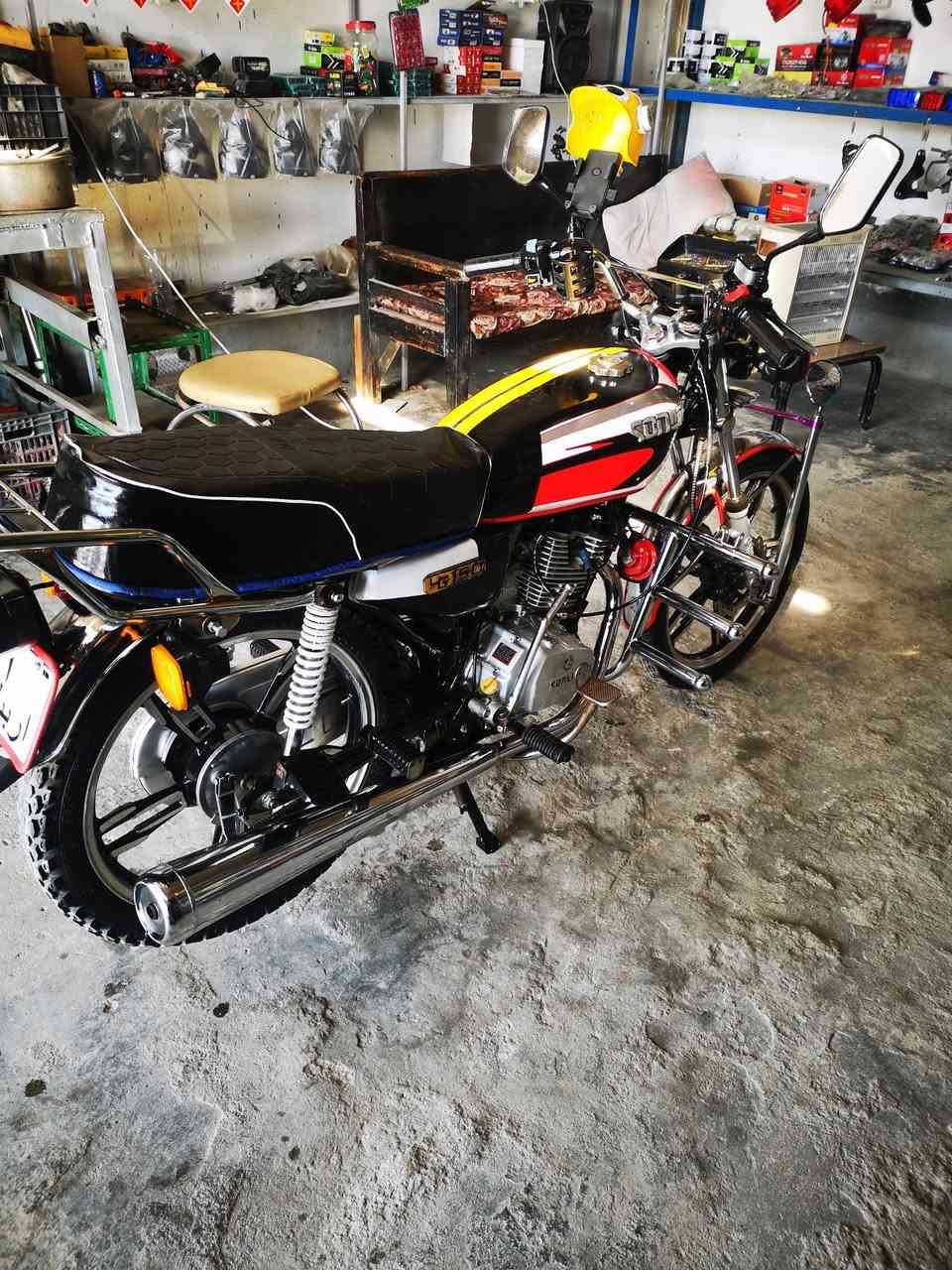 للبيع دراجه سونك موديل 22 جاهزه من كل شي بصمه الصقلاويه الناحيه مقابل كافتريا وهم للتواصل ***********
***********
