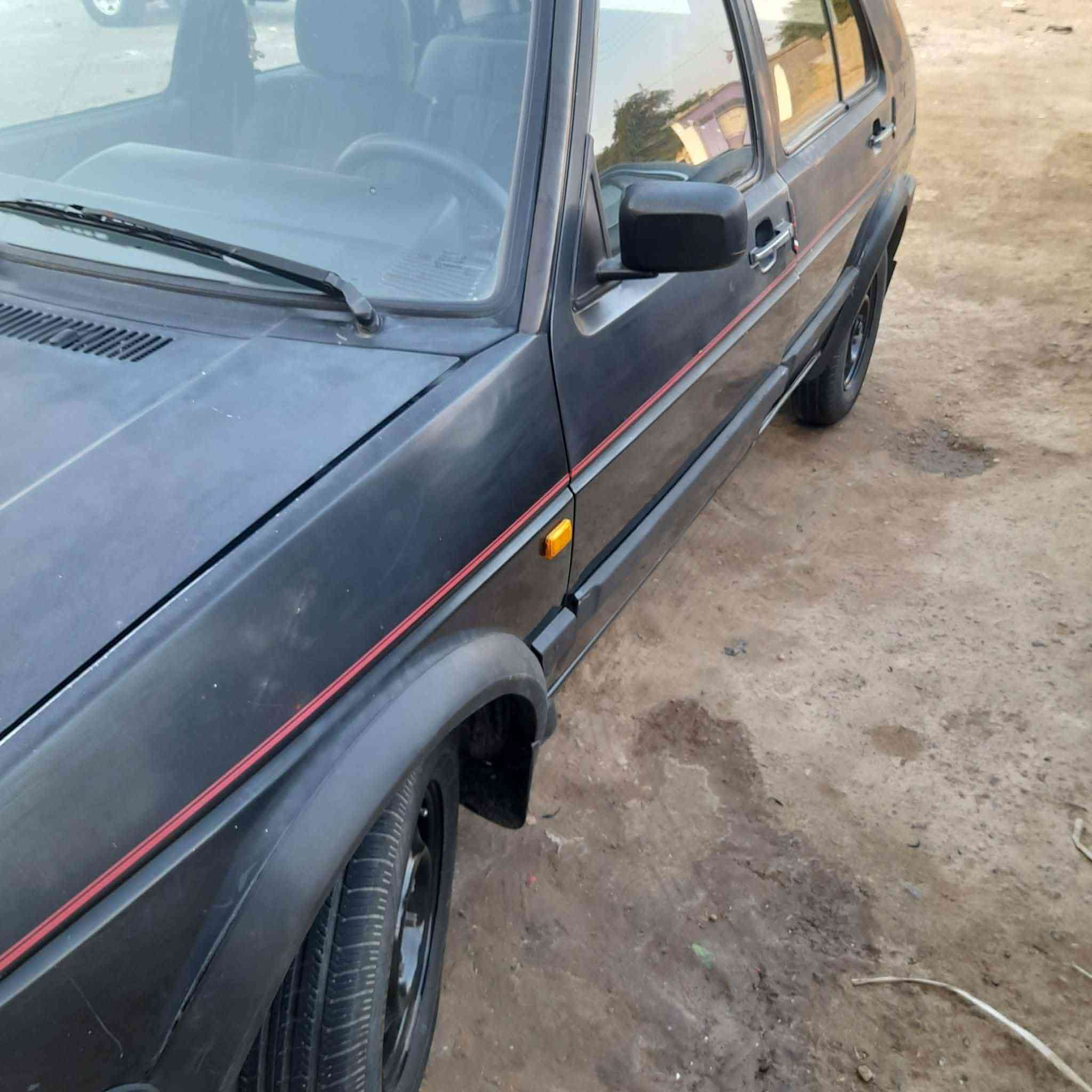 سلام عليكم للبيع كولف  موديل ٩١ سياره كامله مكمله بدون اي نقص مو أوربي تبريد فقط كمبريسر بدون حادث او صبغ او خياس سياره ع وضع شركه بيهه مكان صغير مفطر صبغ مبين بالتصوير   رقم بغداد جديد + سنويه ل 30 ب اسمي  سعر ٣٨ وبيهه مجال مكان السياره صويره ***********
