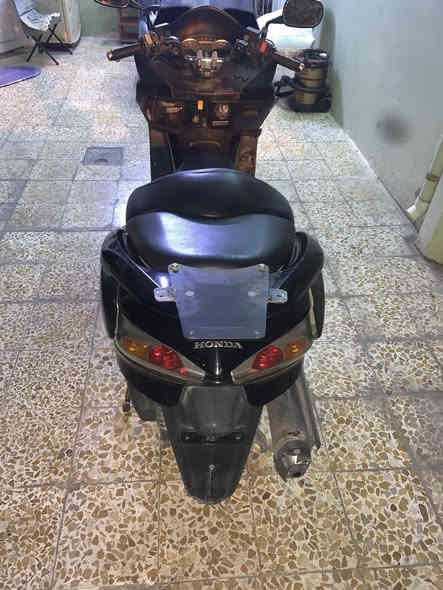 سلام عليكم دراجه فورزه صفر عشره 0 10 للبيع مكينه مامفتوح وبل شرط اي عيب مابي اي استفسار اتصل عل رقم ‭٠٧٧٣ ١٤٥ ٦٣٩٨‬
