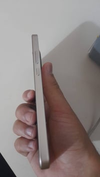 هونرx9dذاكرة 256بطارية8300 الجهاز مابي خلل فقط الكامرة بيها شخوط وما م...