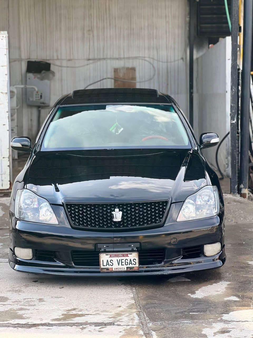 سەرەتا بەناوی خوای گەورەو میهرەبان🖤
تویتا کڕاون شاهینە بۆفرۆشتن
مۆدیل ٢٠٠٧ 
بڕاوە
سەیارەکه ١٨٤گیڕومەکینە گەورە بی دوکەڵ 
قەترە دوکەڵی نیە به شه رتي هه زار فيته ر 
 کامل جایز کراوە
ناوڕەش 
٣دوگمەی قەپات مواسەفات 
ویل دينگه ي ايستيل ئاوينه ايشاره ت 
 جڵدو هیتەر جيلده كاني هيج نه ته قيوه درزي تانييه 
   ئاوینە کارەبا  سه ياره كه له قوه تي خوي بيزاره 
سەیارەکە بی چاڵ بی شوختە 
سەقفی شوشەی 
تەبرید ساردو گەرمی بەسراوە بەشەرت 
تەقەورەقەی نیە بەشەرت
پشتو پیشی کەپسە دەعمو لیدراو بەشەرت 
کەڤەر گۆڕاو بەشەرت
سەقفی بۆیاخ نیە بەشەرت ره نگ گوراي نييه به شه رت 
هەموو گیانی بەشەرت بو يه ك دينار مه سروفي تابوو مه ته وي ***********/*********** كوره كه كه هه موو شتيكي له سه ره كويسينجاك, أربيل
