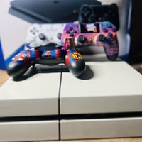📌 الجهاز: PlayStation 4 – نسخة Fat 📌 الحالة: نظيف 100%  🔧 مكفول من الت...