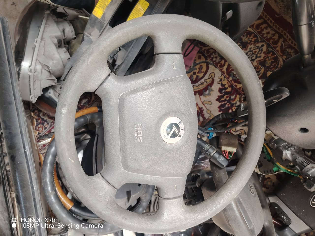 هل تبحث عن قطع غيار موثوقة لسيارتك؟ 🚗 نقدم لك مجموعة من قطع الغيار المميزة والمتوفرة لدينا: سوناتا وفود 2001/2005، سوناتا منغولي 99/2001، وأوبتيما 2001/2006. جميعها بحالة ممتازة ونظافة تامة. 🛠️ متوفرة في بغداد، مدينة الصدر، مع إمكانية التوصيل إلى جميع المحافظات. لا تتردد في الاتصال بنا على الأرقام التالية: 📞 *********** أو ***********. احرص على أن تكون سيارتك في أفضل حالاتها مع قطع الغيار الأصلية لدينا! 😊
