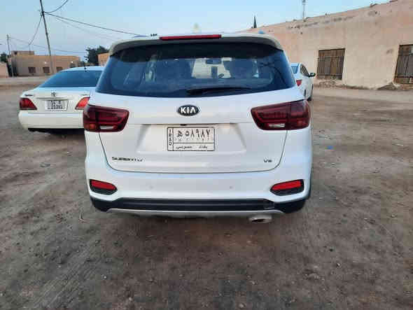 سورنتو مديل 2020بيه صبق بصيط السعر 245للستفسار ***********
