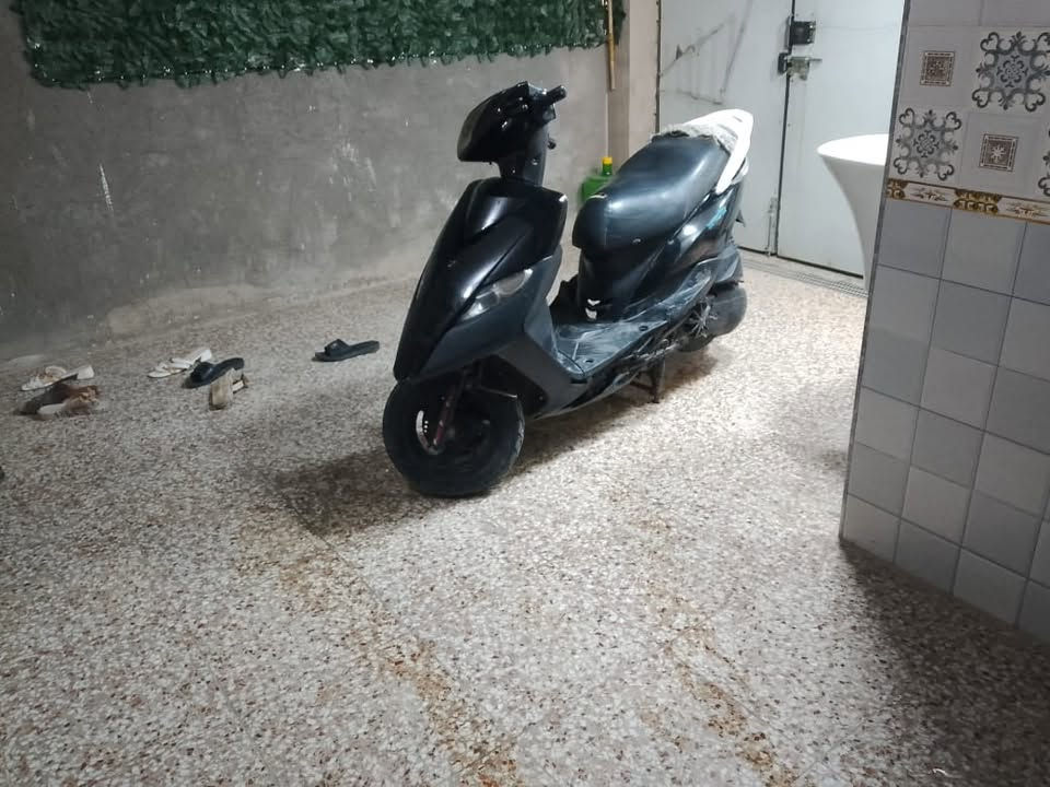 السلام عليكم دراجه ثعلب نضيفه كفاله عامه دراجه لطكه سعرها مناسب تواصل على رقم *********** مال مستعجل دراجه كفاله

