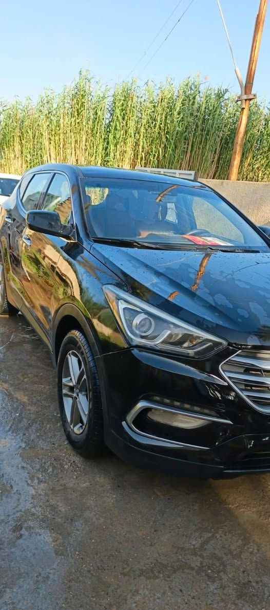 هونداي سنتافي
مديل 2018 
حادثها جاملغ وبندي  
رقم بغداد 
محرك 2400 GDi
السياره جاهزه من كلشي 
تبريد حداديه 
تخم تاير 
جاهزه من كلشي 
السعر 128$
الاستفسار 
***********

